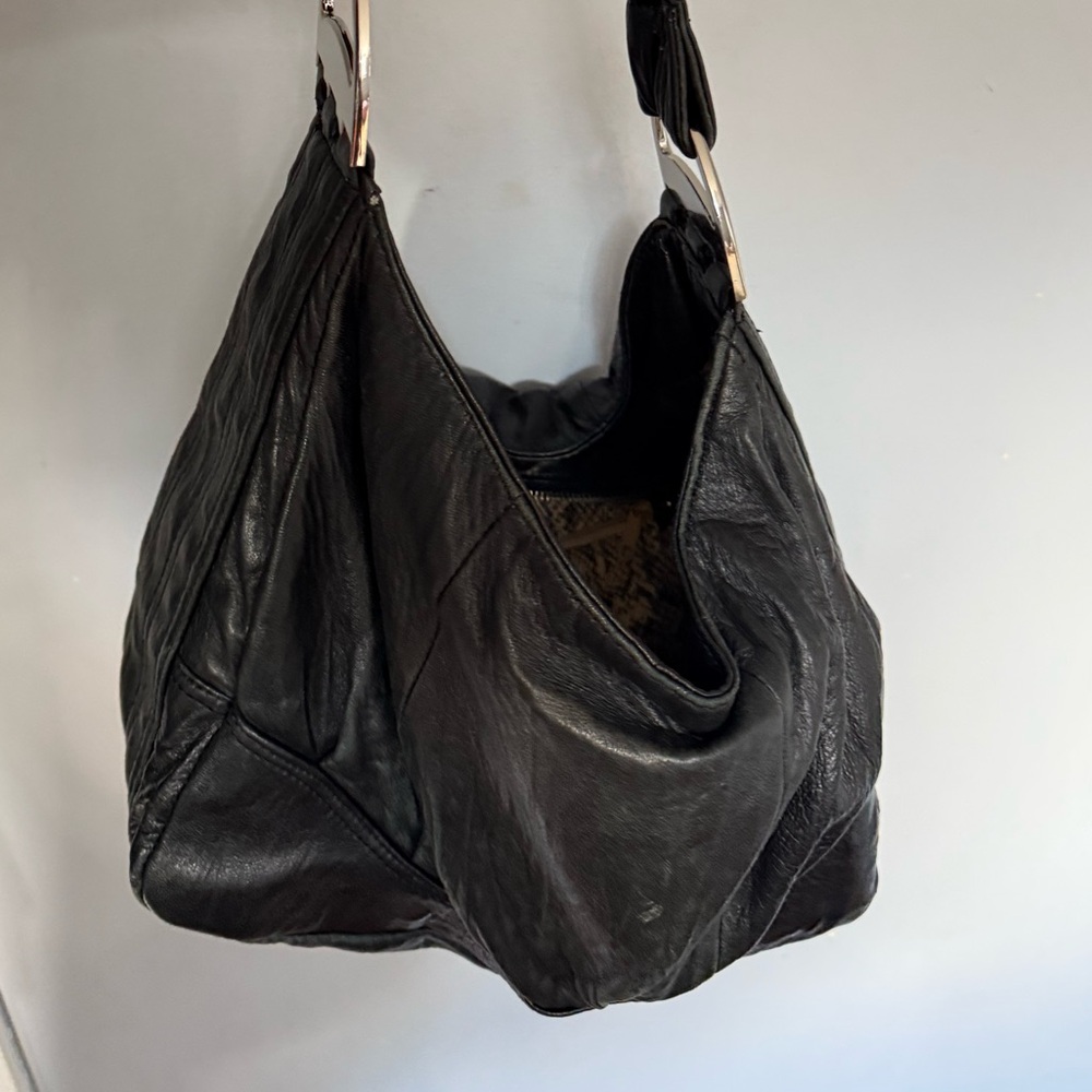 Elegant Black Leather Women's Bag